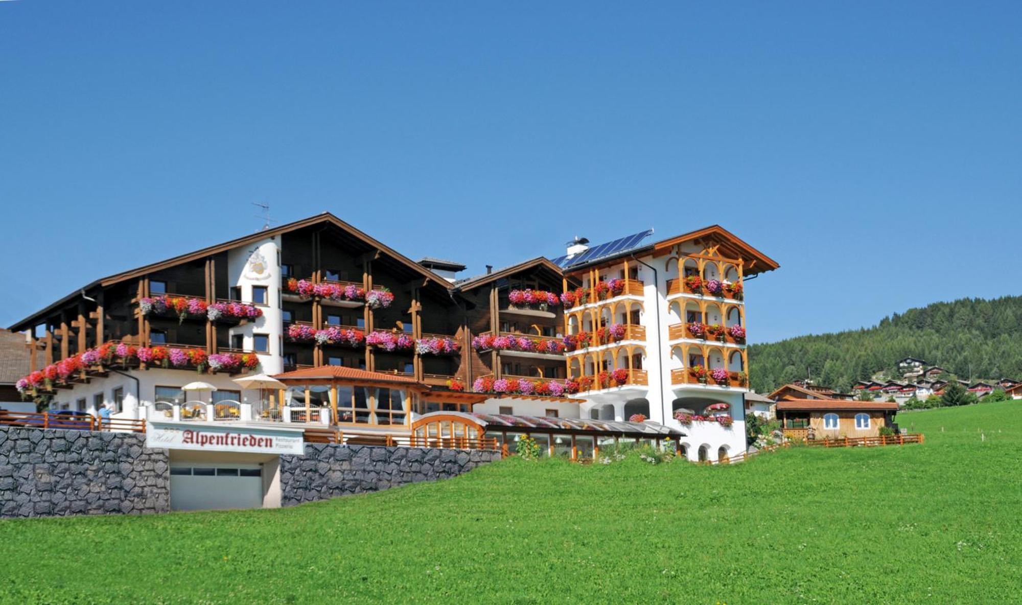Hotel Alpenfrieden Maranza Eksteriør billede