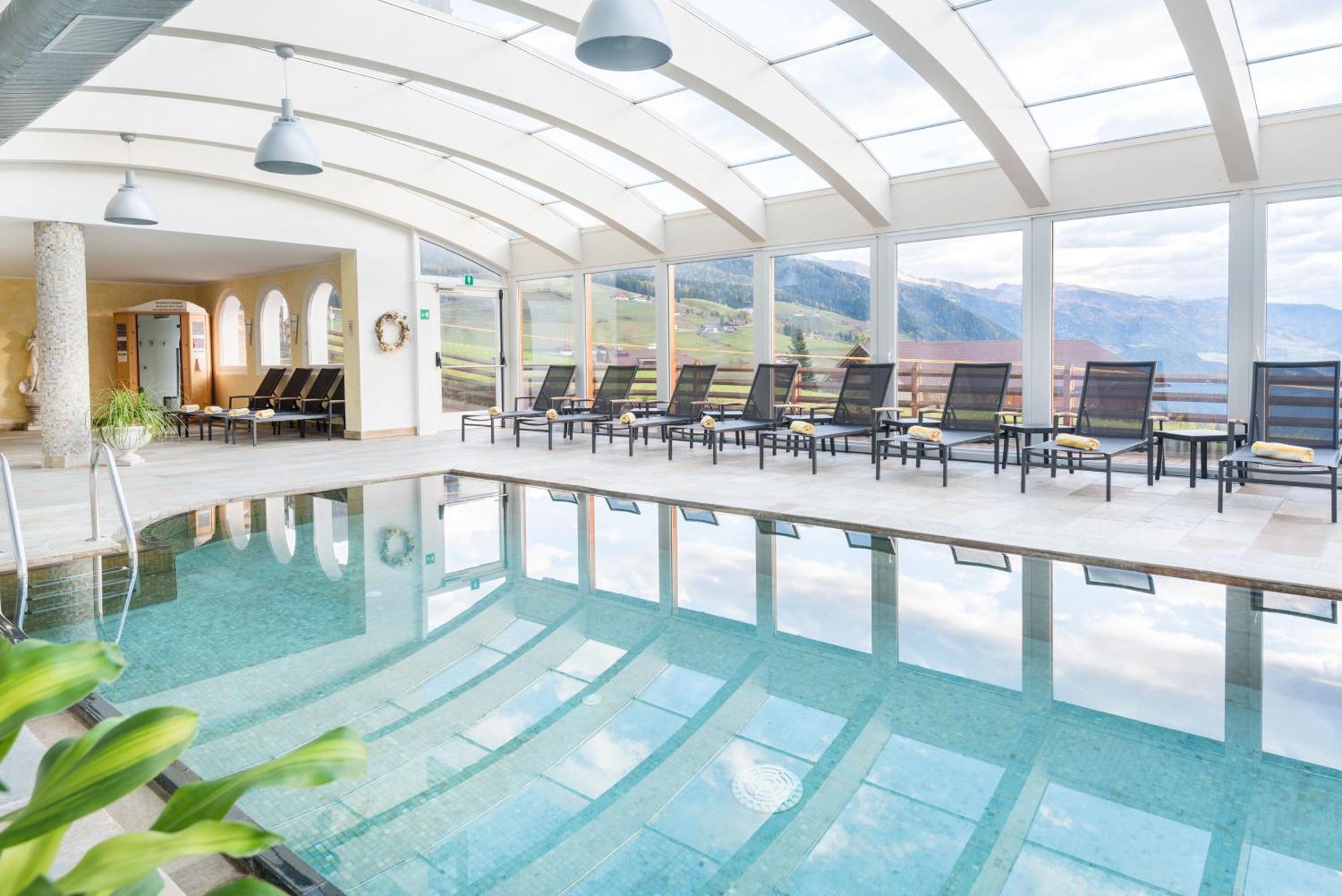 Hotel Alpenfrieden Maranza Eksteriør billede