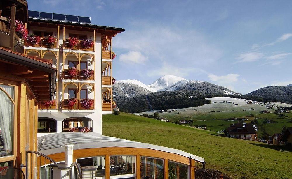 Hotel Alpenfrieden Maranza Eksteriør billede