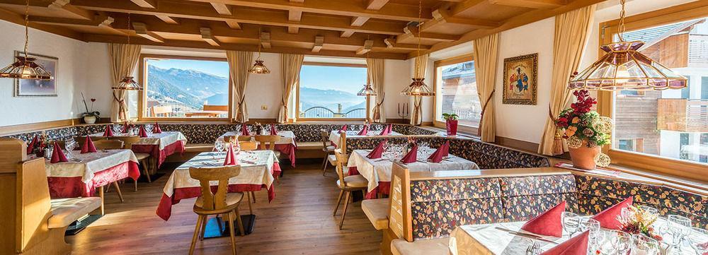 Hotel Alpenfrieden Maranza Eksteriør billede